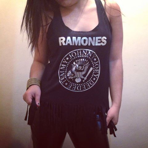 REGATA RAMONES PRETA